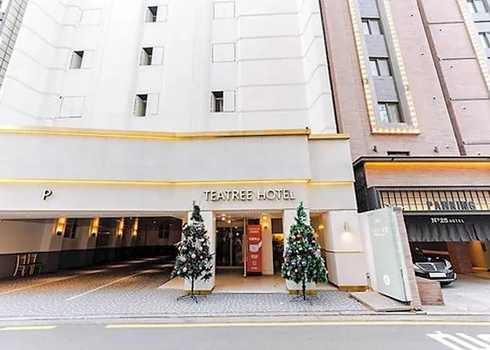 Sadang T Tree 酒店 2*